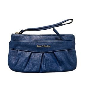 Juicy couture wristlet